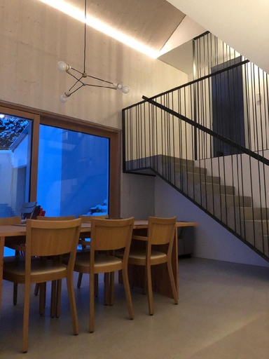 Food & Drinks 4, Urban Mountain Splitlevel with Lake View, Schwaz