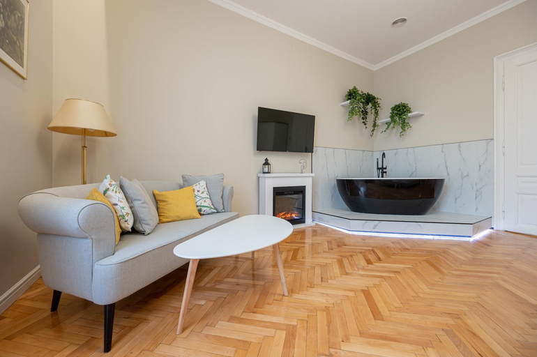Others 5, Central Park Apartments, Oradea