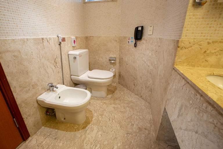 Bathroom 4