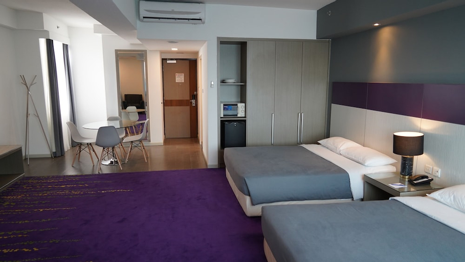 Bedroom 28