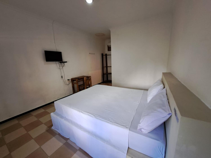 Bedroom 8