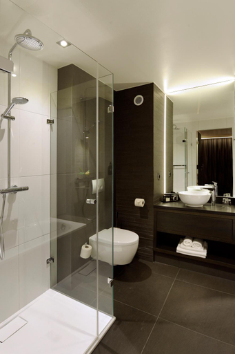 Bathroom 4, Gladbeck van der Valk Hotel, Recklinghausen