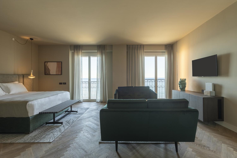 Bedroom 8