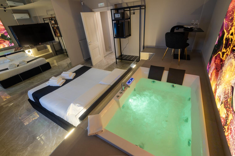 Others 5, Maximum Exclusive Suite & Spa, Palermo