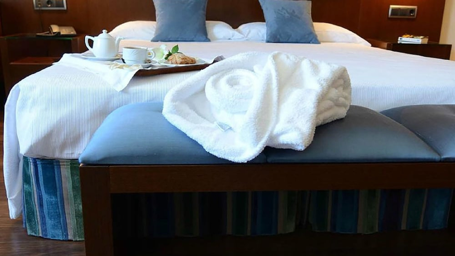 Bedroom 2, Hospedium Hotel Mirador de Gredos, Ávila
