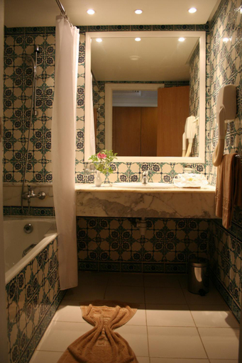 Bathroom 4, El Mouradi Skanes, Monastir