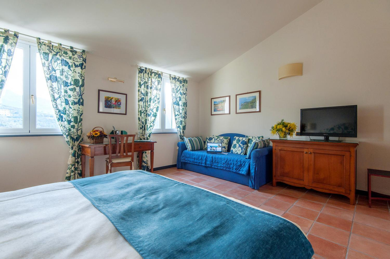 Bedroom 9