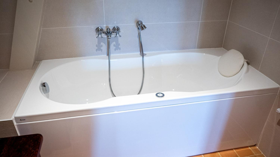 Bathroom 3, Chateau du Bertry, Ille-et-Vilaine