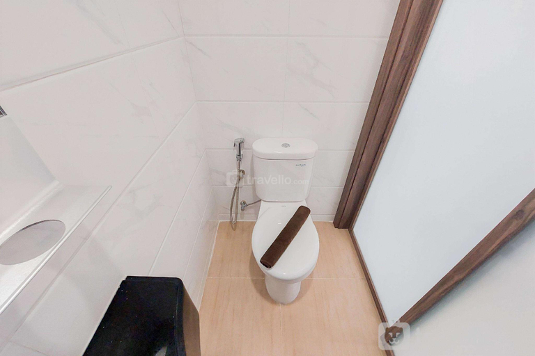 Others 2, Cozy Studio 21st Floor Sky House BSD By Travelio, Tangerang Selatan