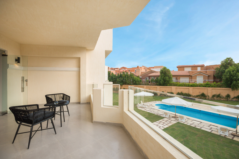 Sport & Beauty 3, Seven Stays Zayed, Sheikh Zayed