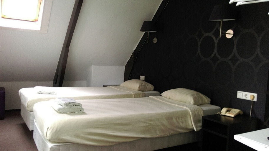 Bedroom 3, Hotel Bellington, Amsterdam
