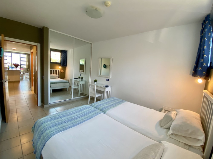 Bedroom 2, Gran Amadores, Las Palmas