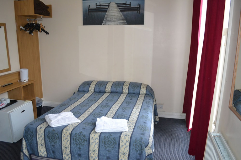 Bedroom 5, The House On Warwick, London