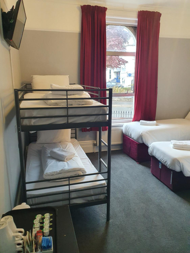 Bedroom 5