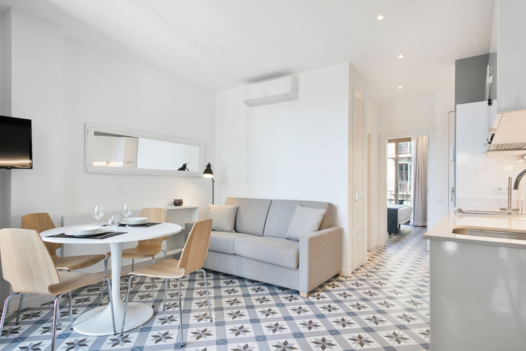 Others 4, Uma Suites Sagrada Familia, Barcelona
