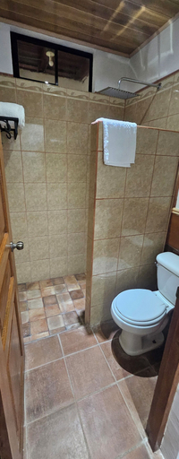 Bathroom 3, Hotel Nica Valley, Rivas