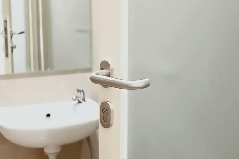 Bathroom 12