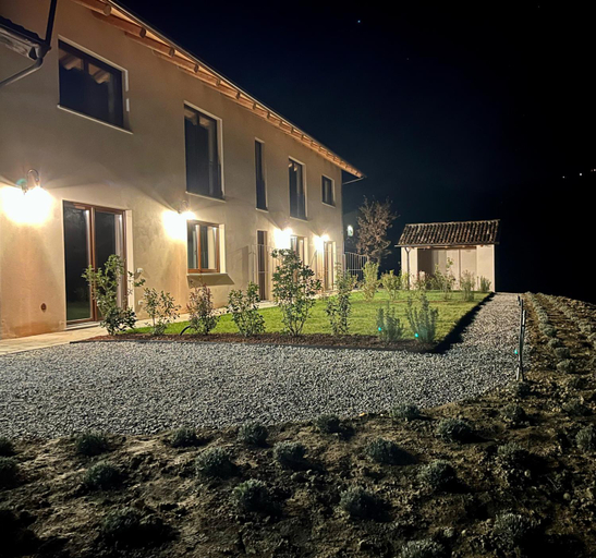 Le Cornici - Cascina di Charme, Cuneo