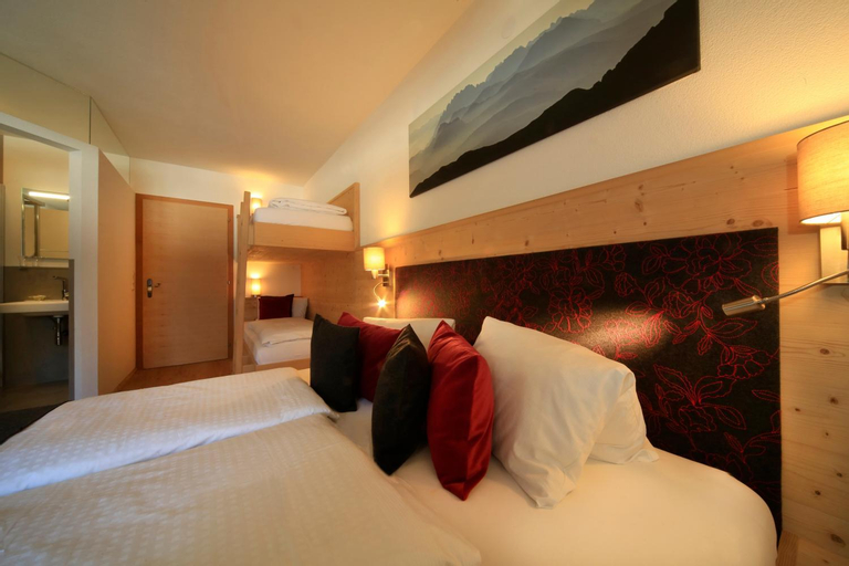 Bedroom 2, Ferienhaus Viktoria, Lienz