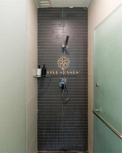 Bathroom 5