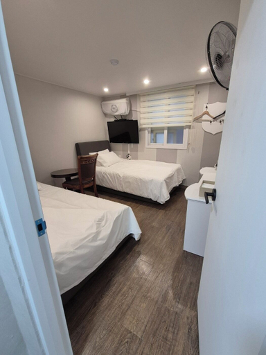 Bedroom 2, U-Rim Stay, Geum-cheon