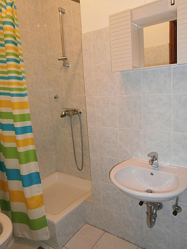 Bathroom 4, Apartments & Rooms Tony, Vodice