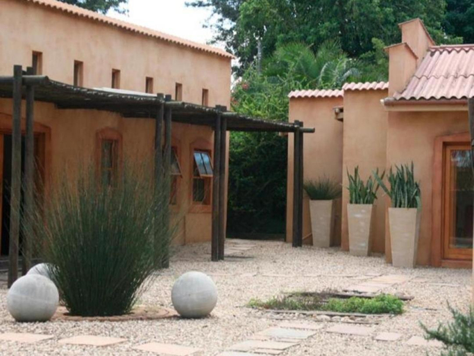 Bydand Guest House, Cacadu