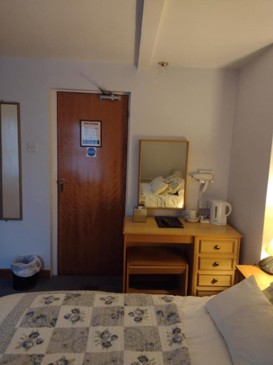 Bedroom 7