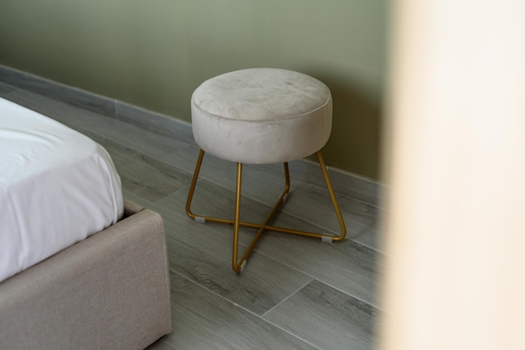 Others 2, Pavean Suites Frattamaggiore, Napoli