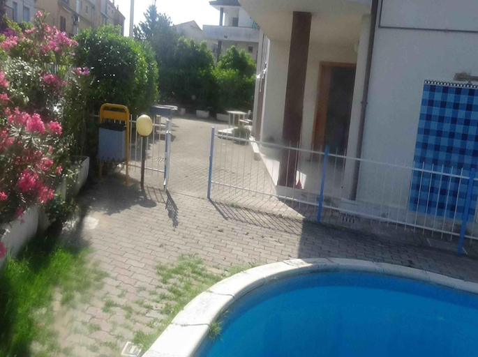 Others 2, Villa Felicia, Cosenza
