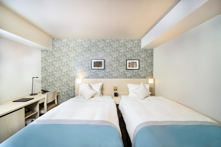 Bedroom 18