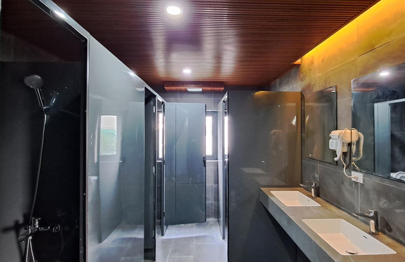 Bathroom 2, Amy house, Ninh Bình
