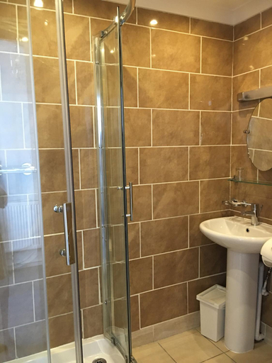 Bathroom 3, Lansdowne Hotel Ltd, East Sussex