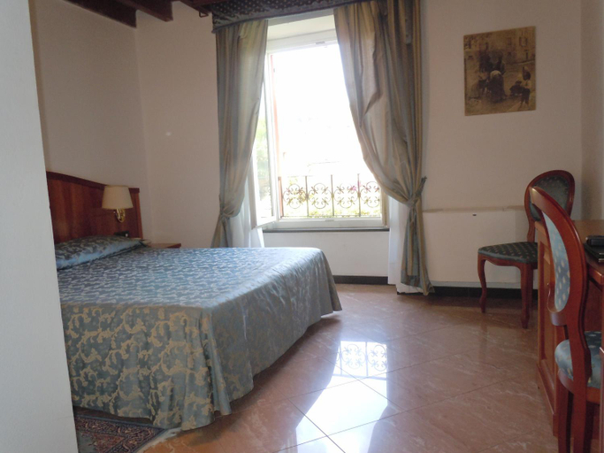 Bedroom 10