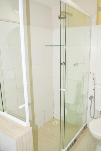 Bathroom 4