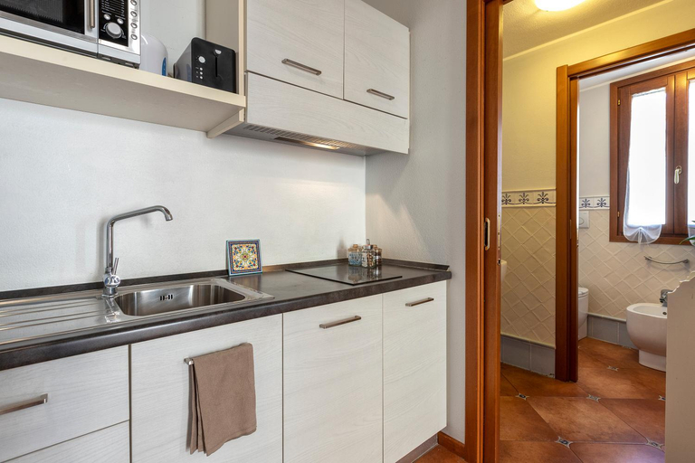 Others 4, Sa Domo Apartments, Sassari