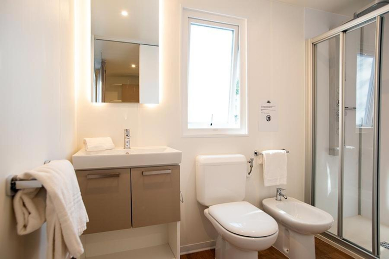 Bathroom 8