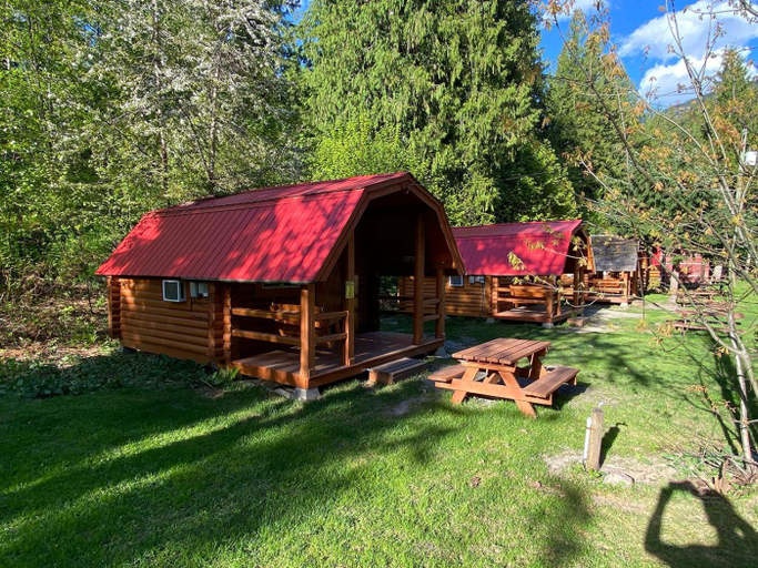 Others 5, Revelstoke RV & Cabin Resort, Columbia-Shuswap