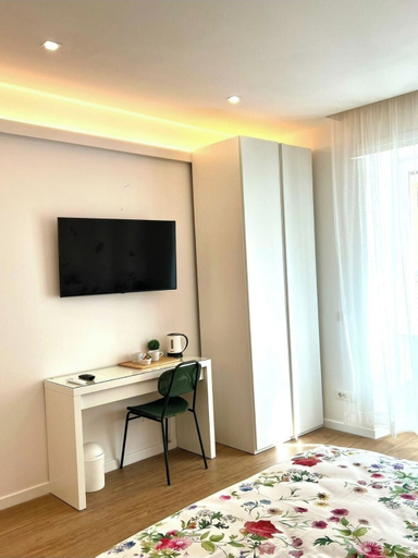 Room 2, King's Place, Rome