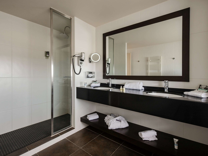 Bathroom 5