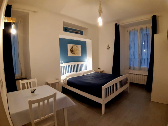 Bedroom 12