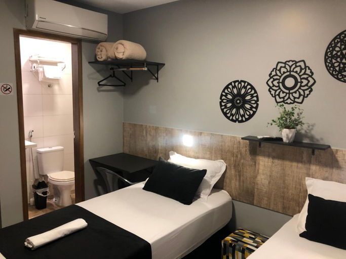 Bedroom 2, D Suites - Checkin ate 21 Hs - ZAP pras coordenadas de acesso - Dois ENDERECOS, Goiania
