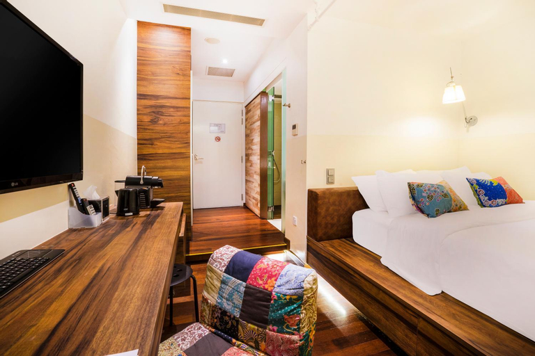 Bedroom 18