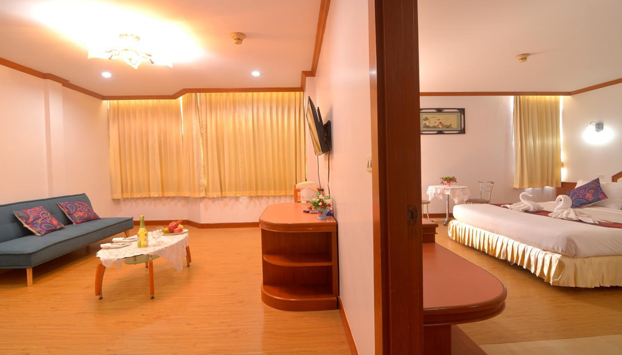 Bedroom 6