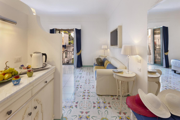 Others 5, Antica Rheginna Luxury Rooms, Salerno