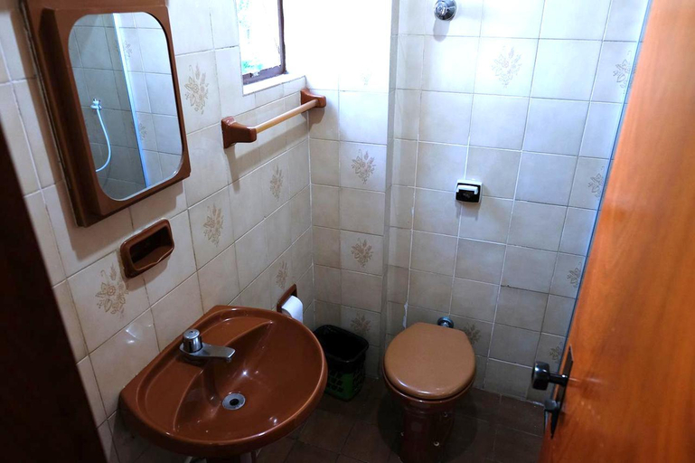 Bathroom 4, Hotel Almanara, Cuiaba