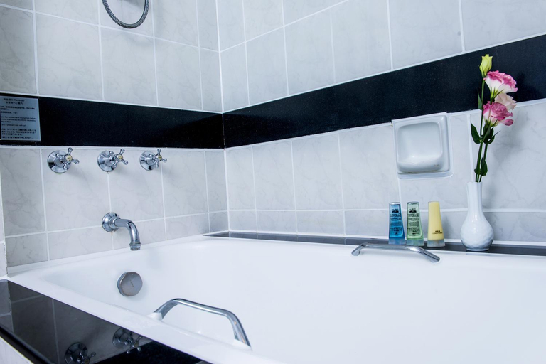 Bathroom 4