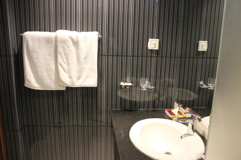 Others 4, Hotel One Super, Islamabad