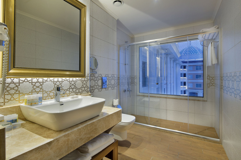 Bathroom 5, Litore Resort Hotel & Spa, Manavgat