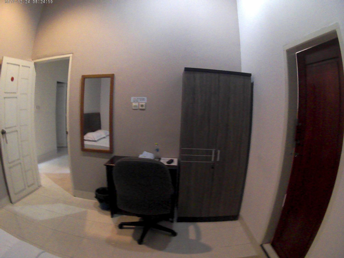 Bedroom 3, Wisma Maharani, Wakatobi